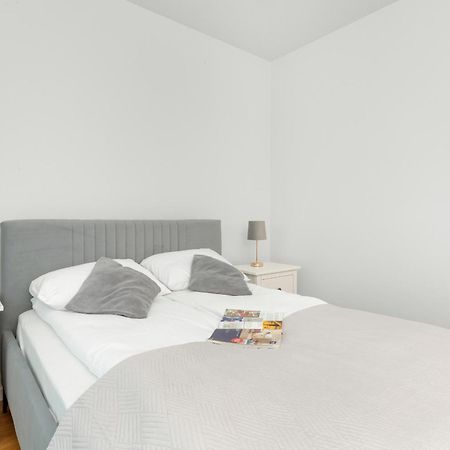 Apartament Na 15 Pietrze Z Widokiem Na Zatoke W Gdyni I Parkingiem By Noclegi Renters غدينيا المظهر الخارجي الصورة